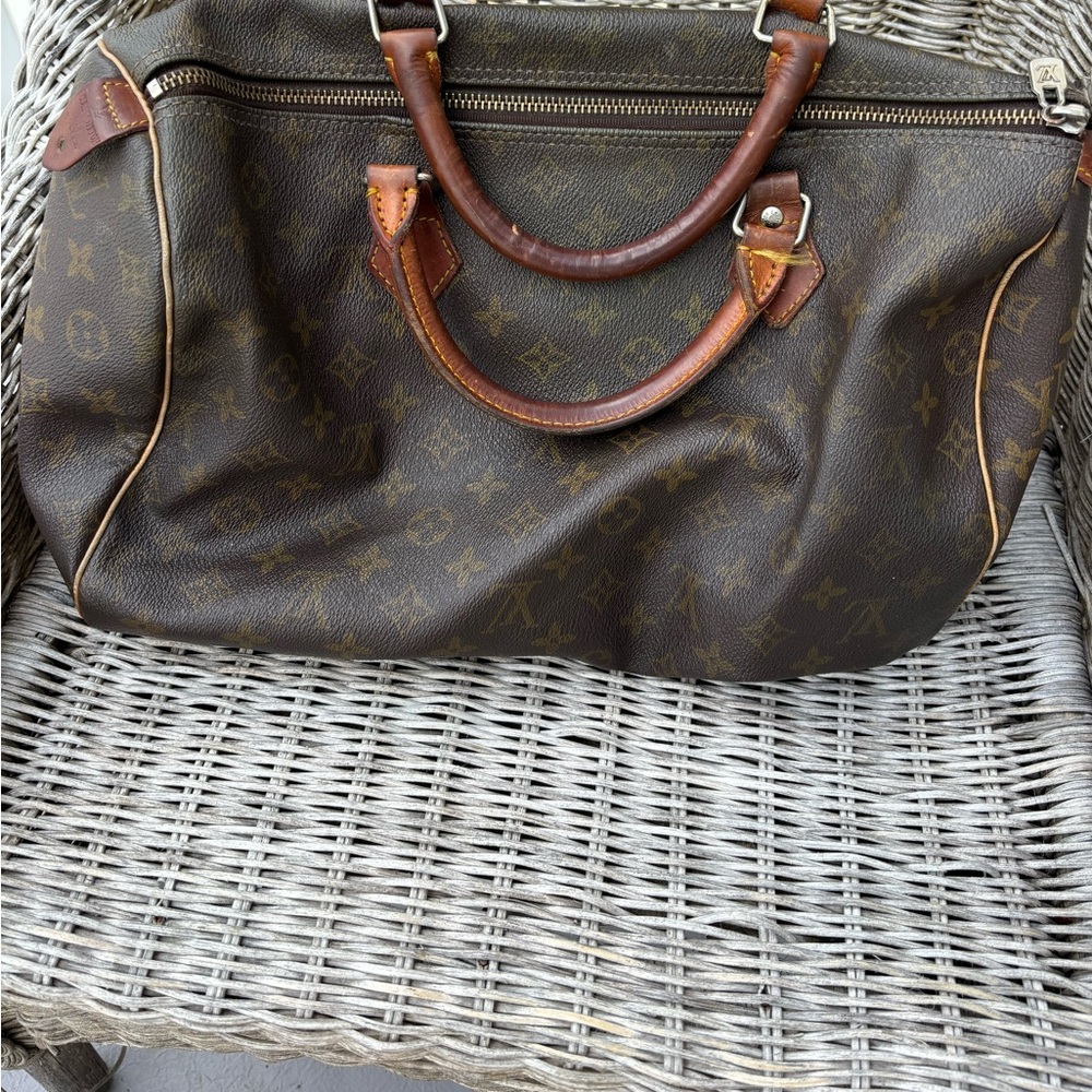 Vintage Louis Vuitton Bag!